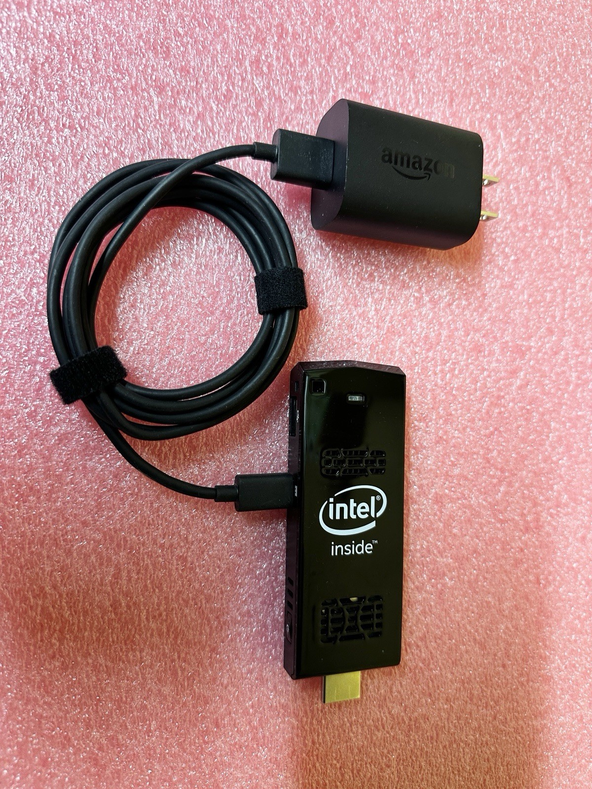 Intel STK1AW32SC Compute Stick Smallest Atom Desktop Computer w/power Adapter