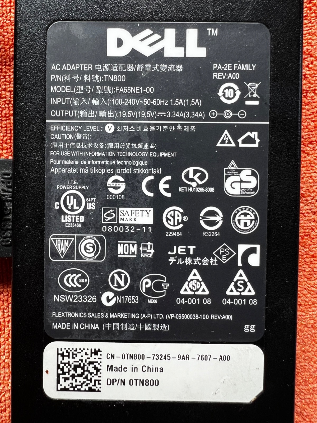 Genuine Dell 65W AC Adapter FA65NE1-00 100-240V Charger TN800, Works Great
