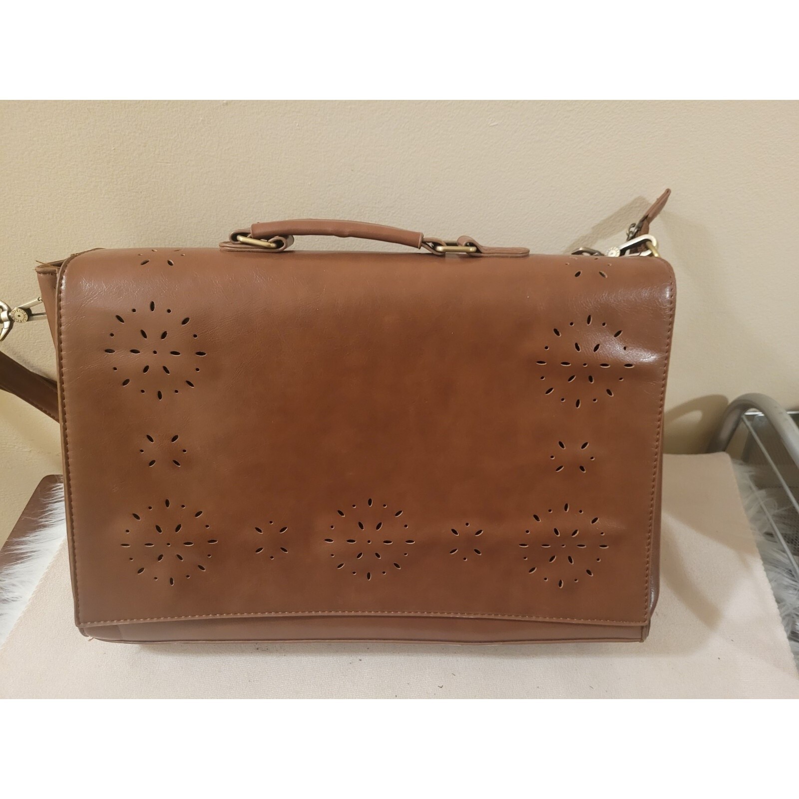 Ecosusi Briefcase Leather Laptop Crossbody Bag Travel Bag L 15" H 11" W 5"