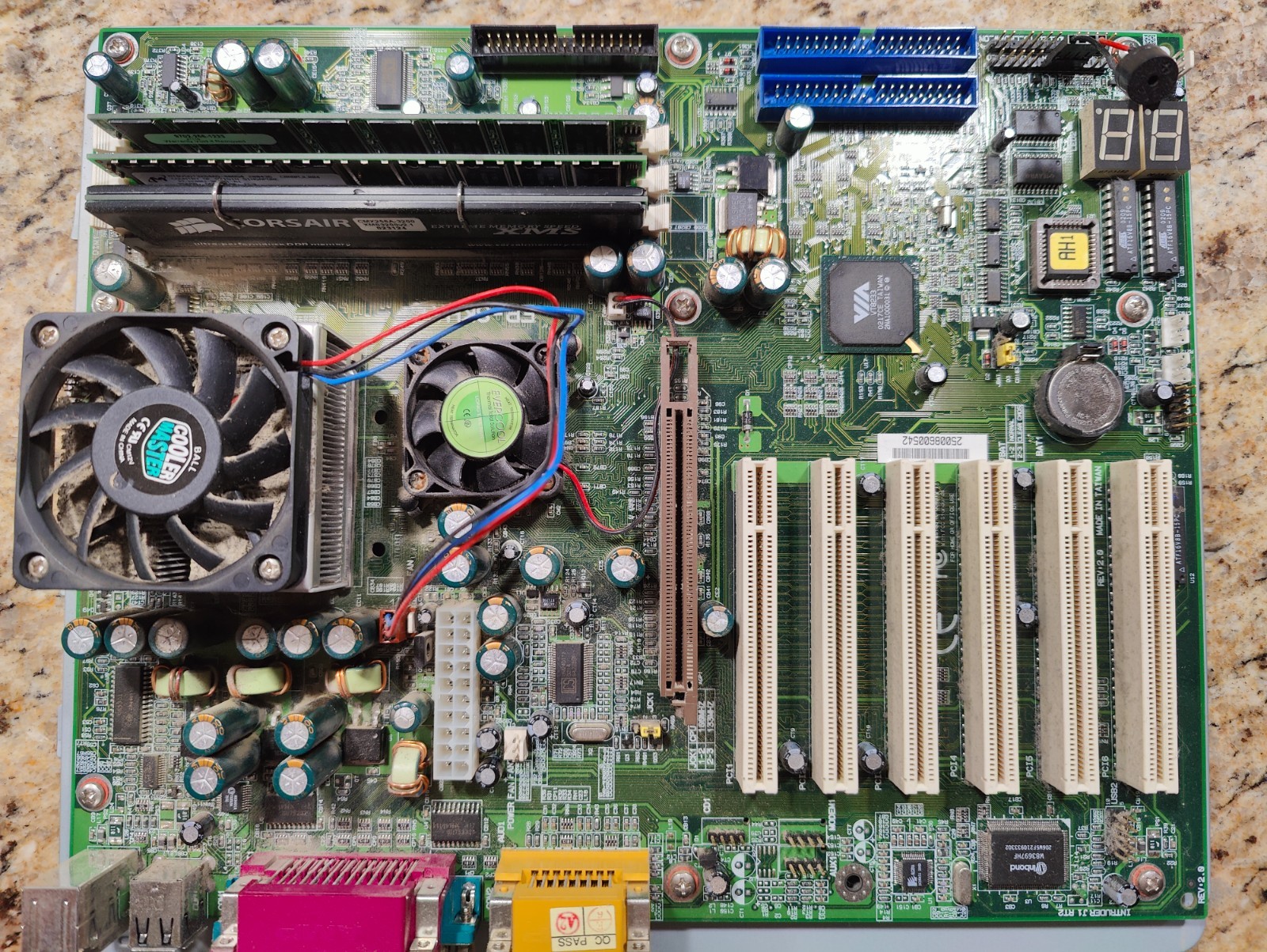 EPoX EP-8KHA+ with AMD XP2000+ and 512meg of RAM