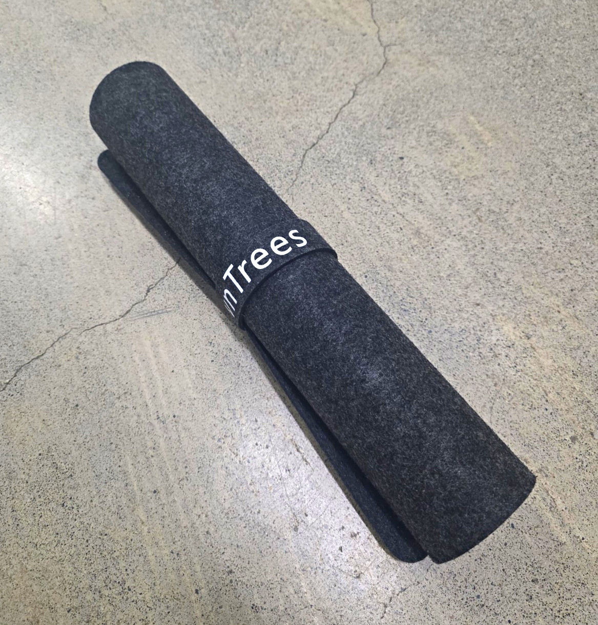Large/XL Felt Desk Pad Mouse Mat, Gray, Non-Slip Backing 35 x 14 in - Unused