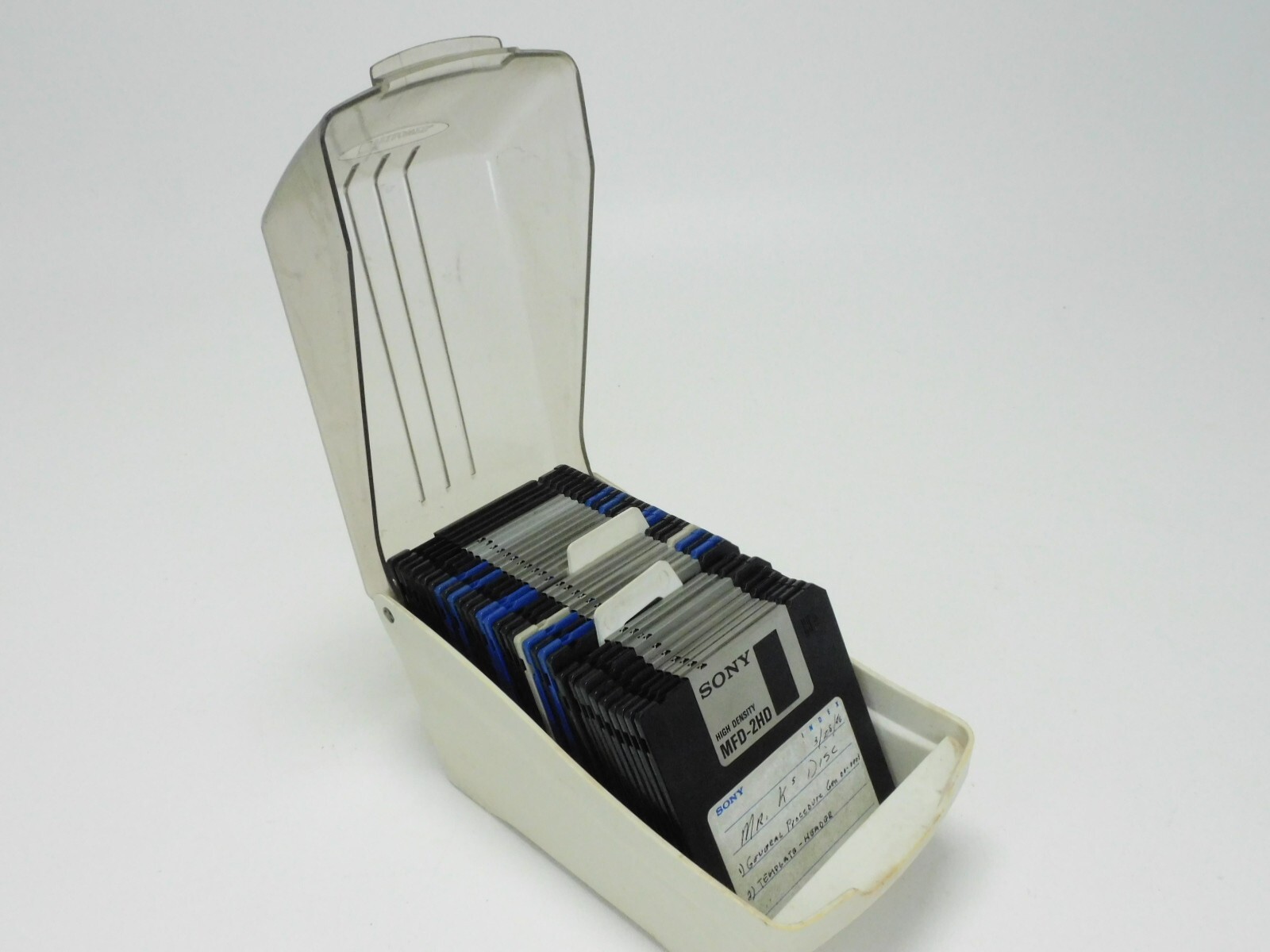 Lot of 33 Floppy Disks 3.5 + Fellowes Econo-Stor Case Vintage Most Sony MFD-2HD