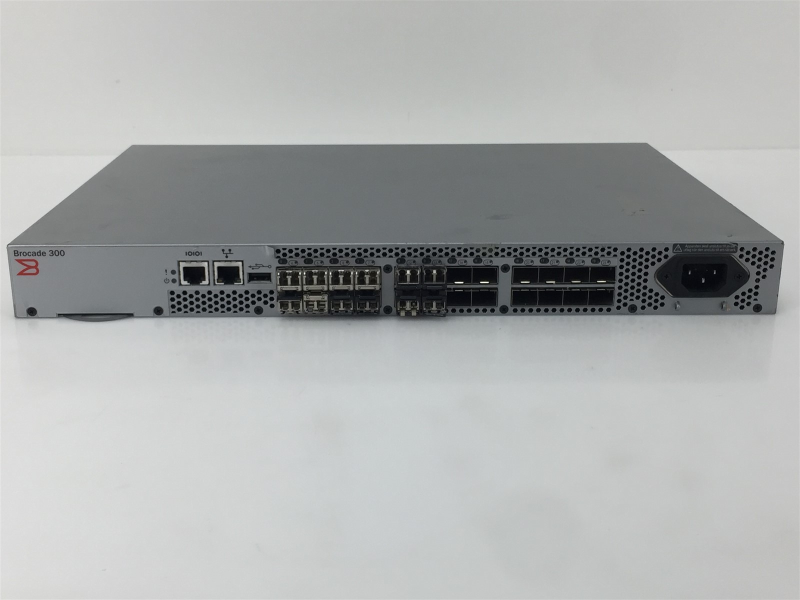 Brocade 300 24-Ports Managed Fast Ethernet 8G Switch