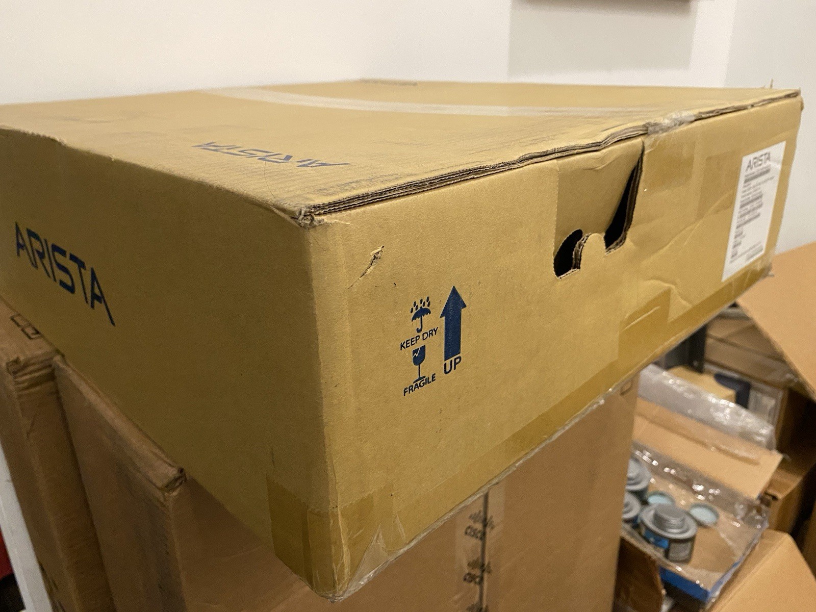 ARISTA CCS-720DP-48ZS-2F 48x2.5G PoE 4x10G SFP+ Arista CCS-720XP Brand New