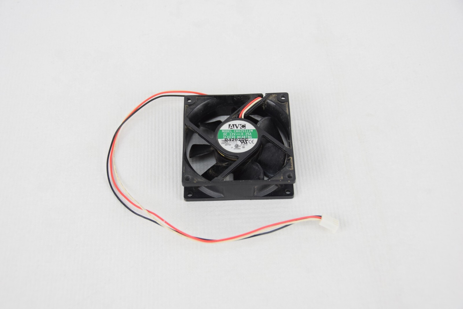AVC C8025S12M 80mm X 80mm X 25mm DC12V 0.25A 3-Pin Chassis Case Fan