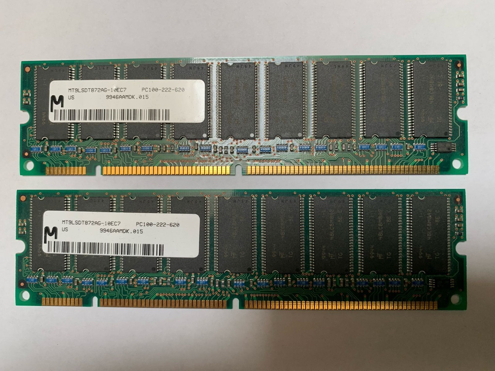 Micron MT9LSDT872AG-10EC7 128MB (2x64MB) PC100-222-620 ECC SDRAM 168-Pin Memory