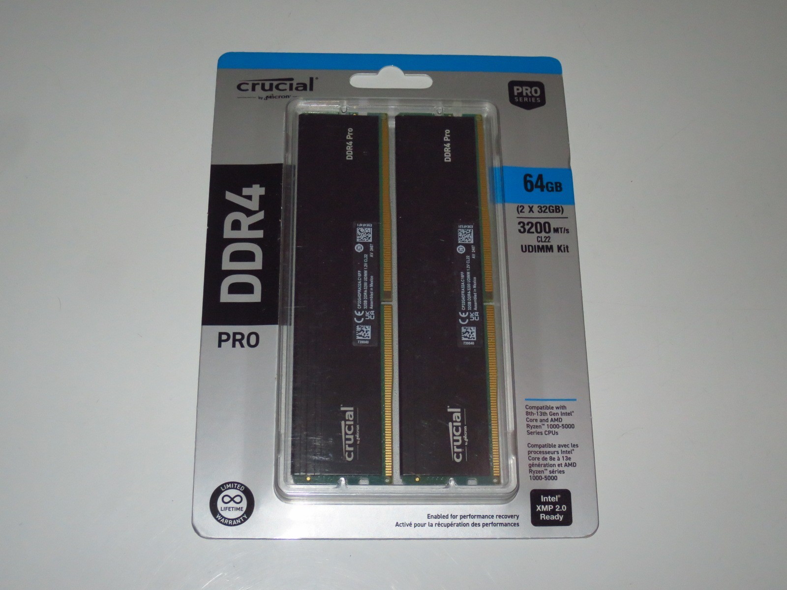 New Crucial Pro 64GB Kit (2x32GB) DDR4 3200MHz C22 UDIMM Desktop Memory Kit