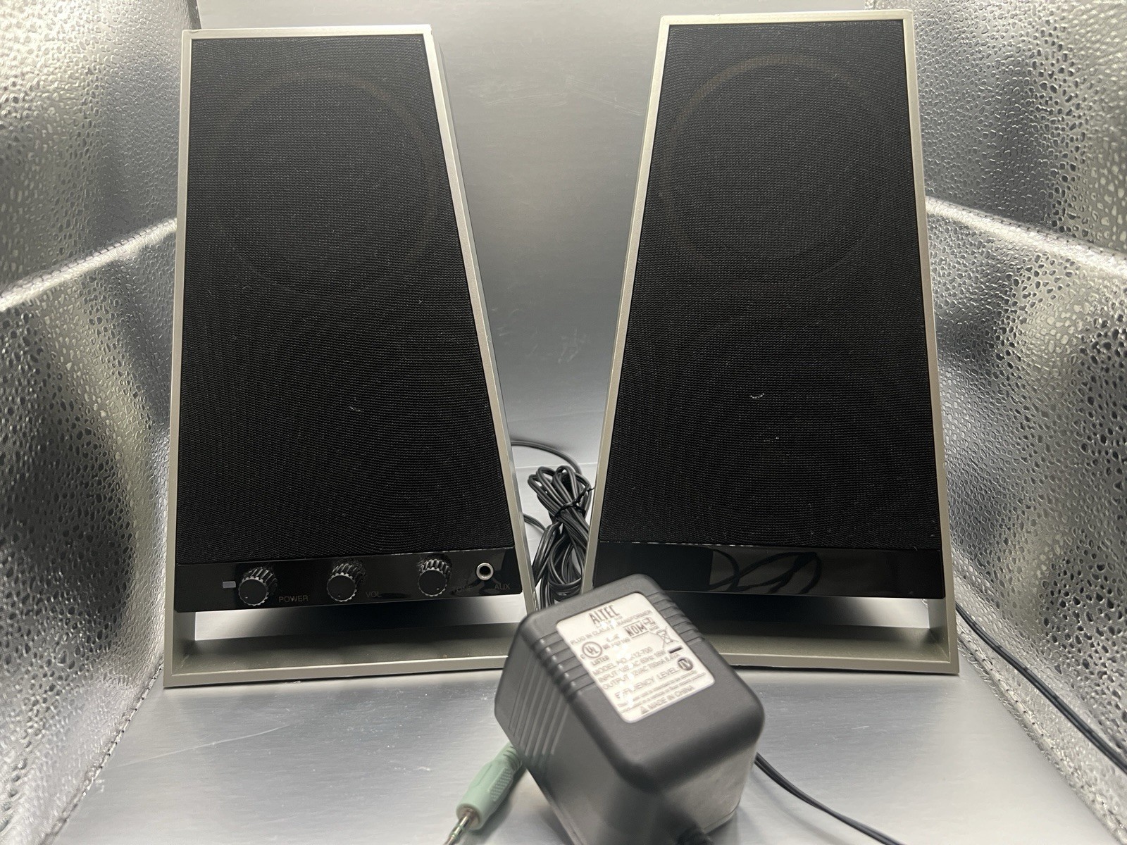 Altec Lansing VS2620 Computer Speakers 2.0