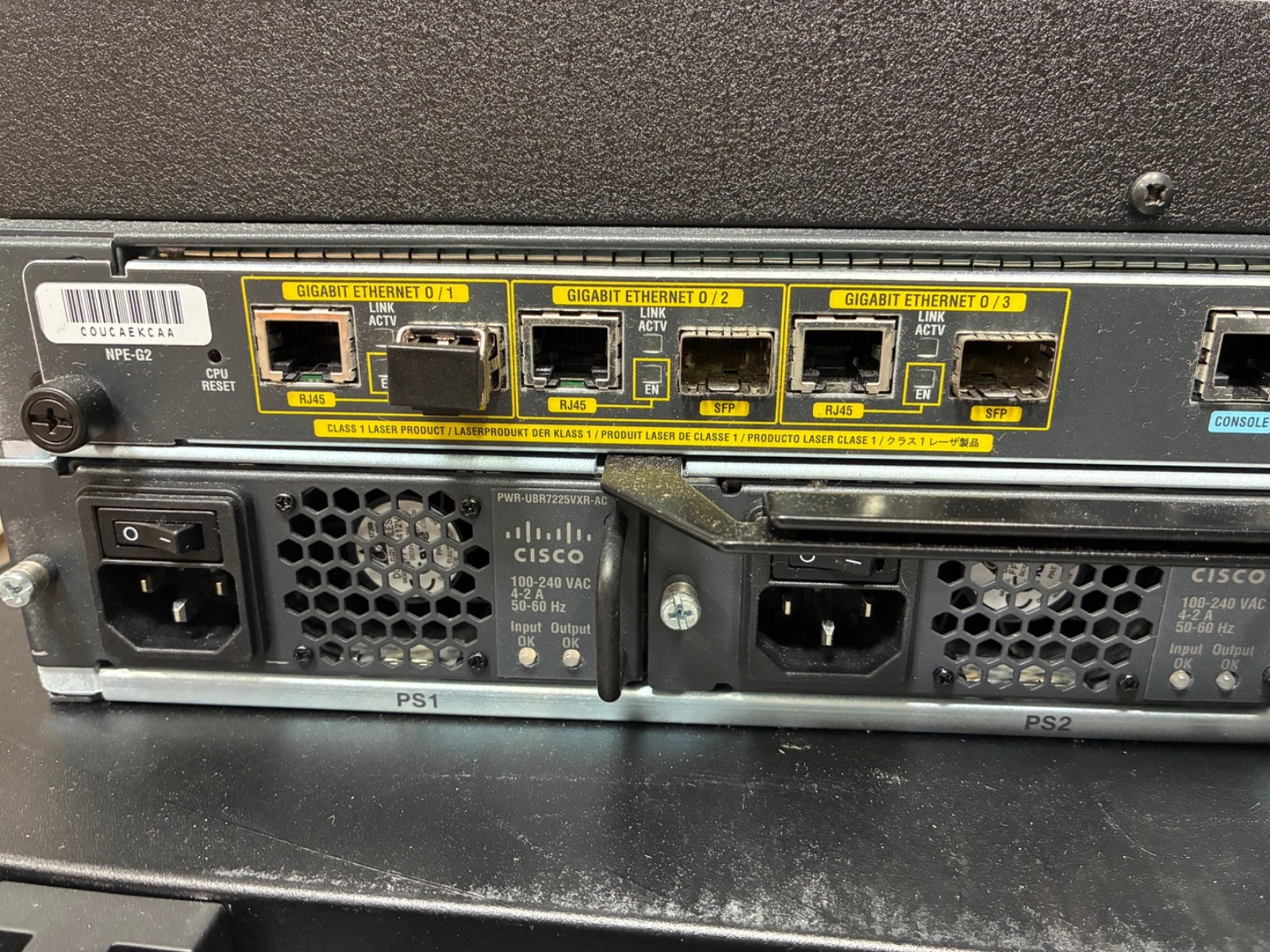 CISCO UBR7225VXR + 2x PWR-UBR7225VXR-AC + UBR7200-NPE-G2 + UBR-MC88V