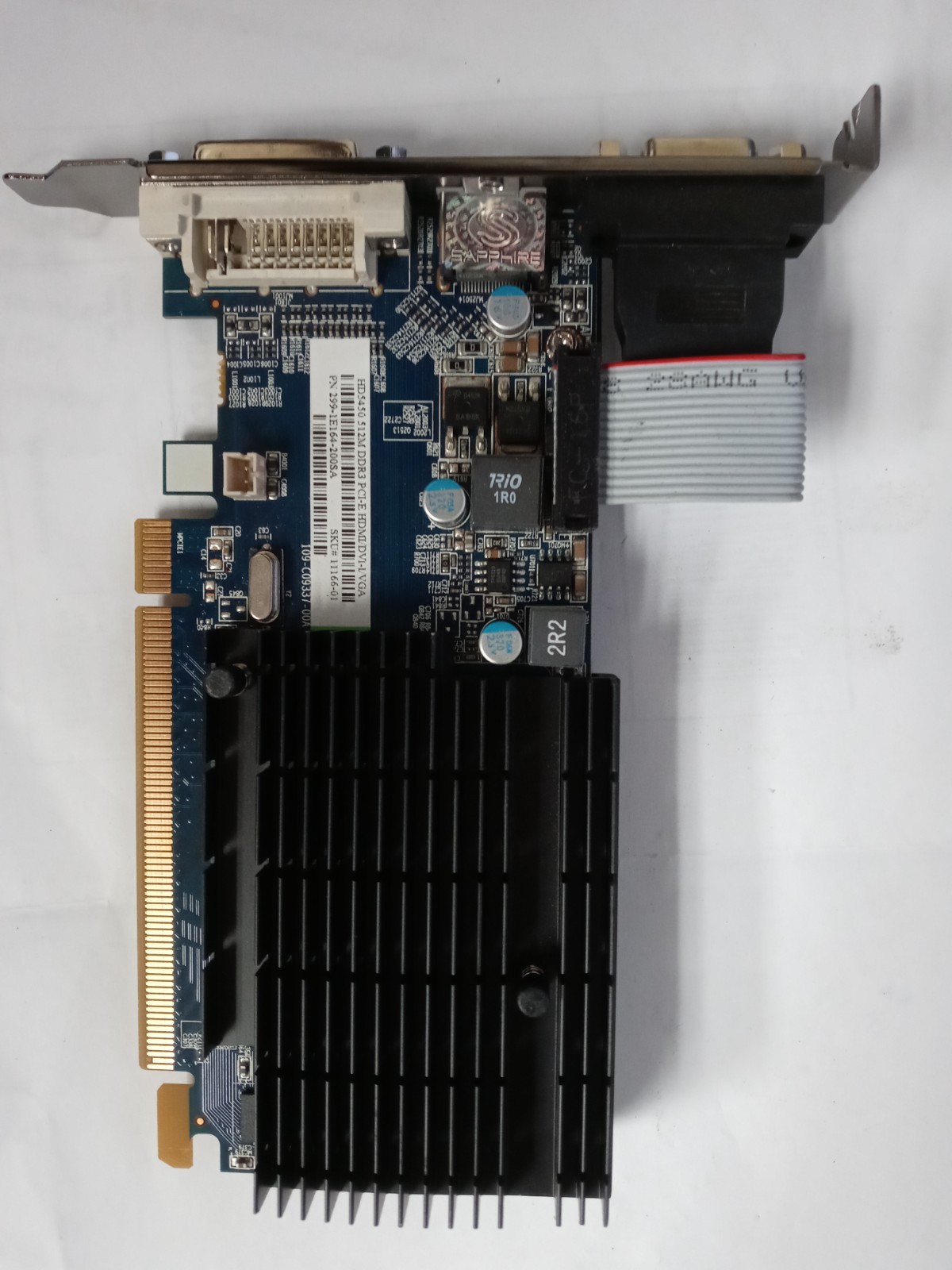 SAPPHIRE AMD HD 5450 512MB DDR3 SDRAM VGA/HDMI/DVI PCI-E Video Card