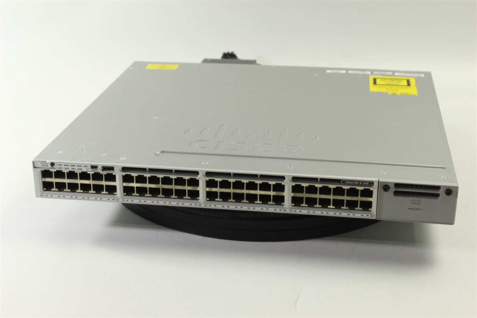 Cisco WS-C3850-48U-S 48-Port Gigabit Switch w/ 1x1900WAC PSU & Blank Module