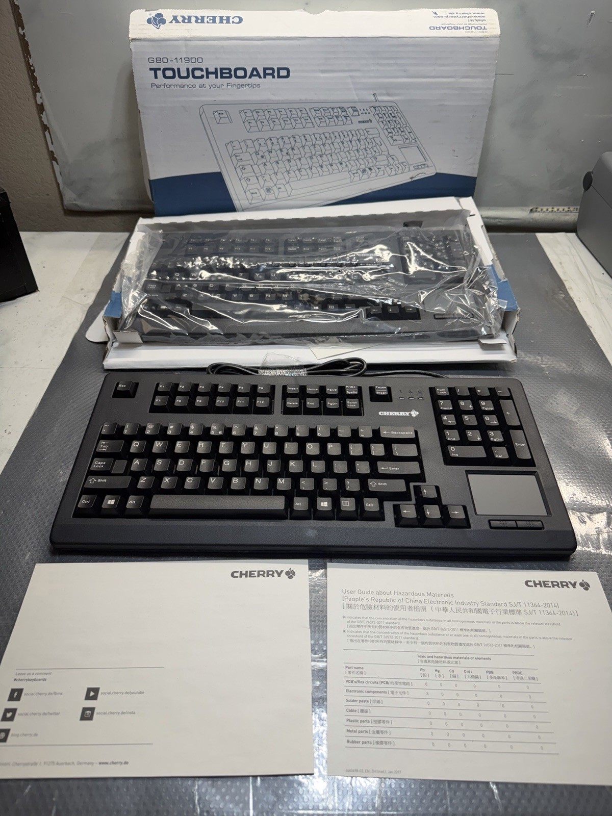 2 Cherry G80-11900 G80-11900LUMEU-2 Wired Keyboard/ New/ JUA4253