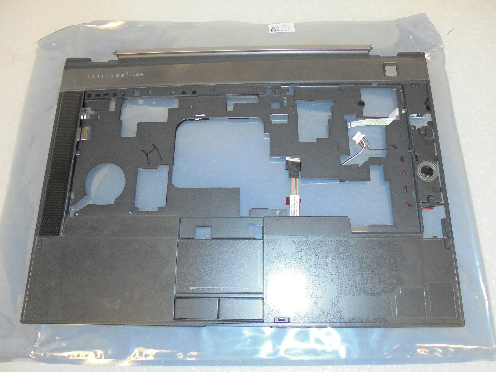02C5T3 NEW ORIGINAL OEM DELL Latitude E6400 Palmrest  w/Touchpad & Buttons 2C5T3