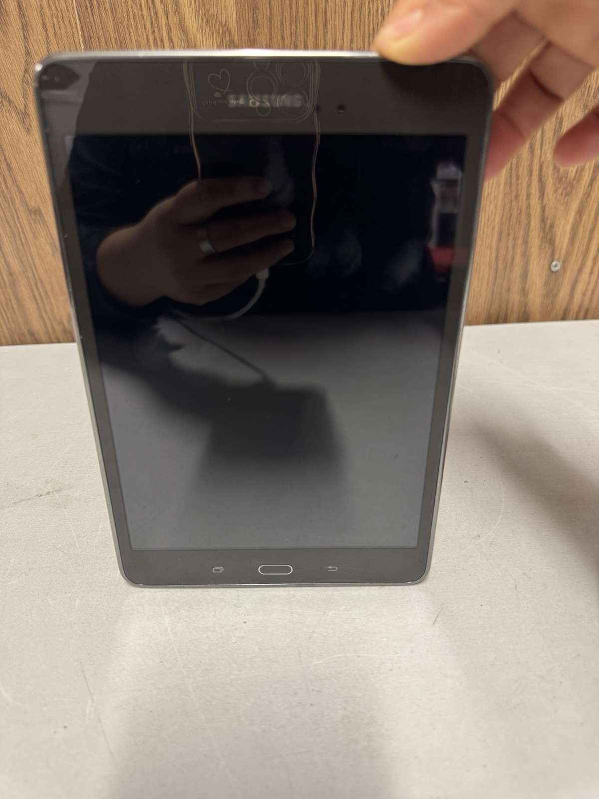 Samsung Galaxy Tab A 8.0 SM-T350 16GB Black – For Parts/Repair – Read