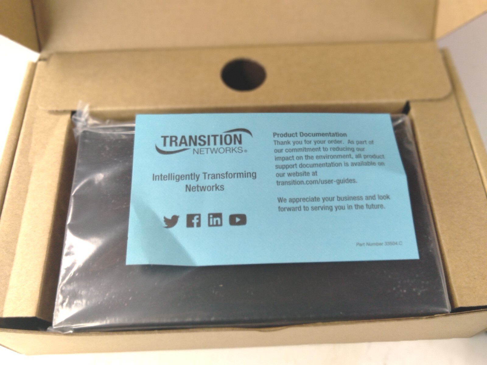 Transition Networks S8TB Switch 8 Port Unmanaged 10/100/1000BASE-T New