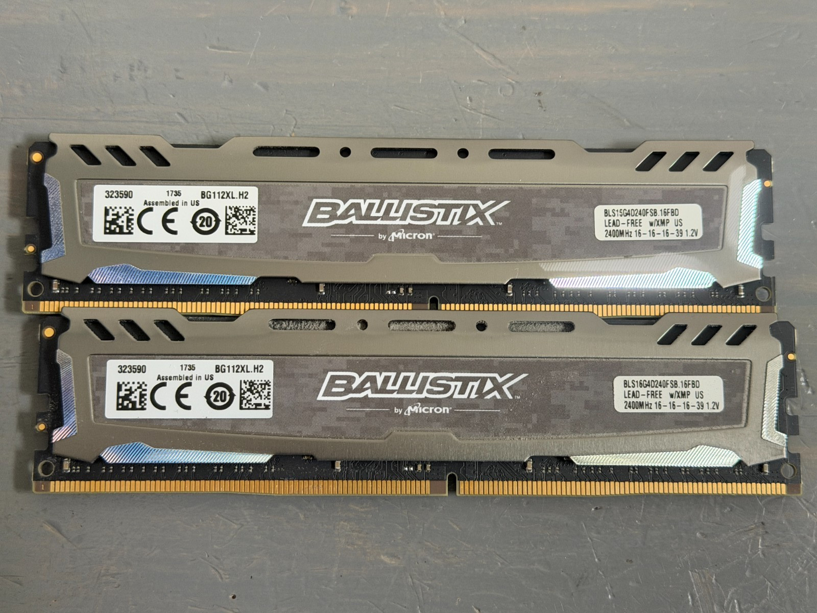 Crucial Ballistix Sport Grey 32GB (16GB x 2) DDR4 2400 BLS16G4D240FSB