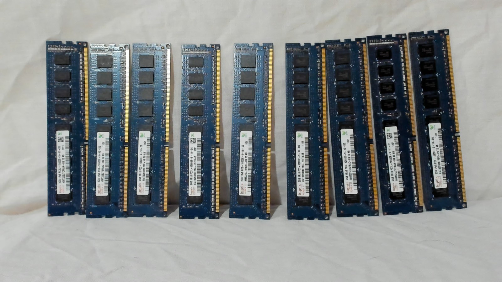 Lot of 9x Hynix 2GB DDR3 ECC PC3L-10600E 1333MHz 1Rx8 Server RAM 18GB Total
