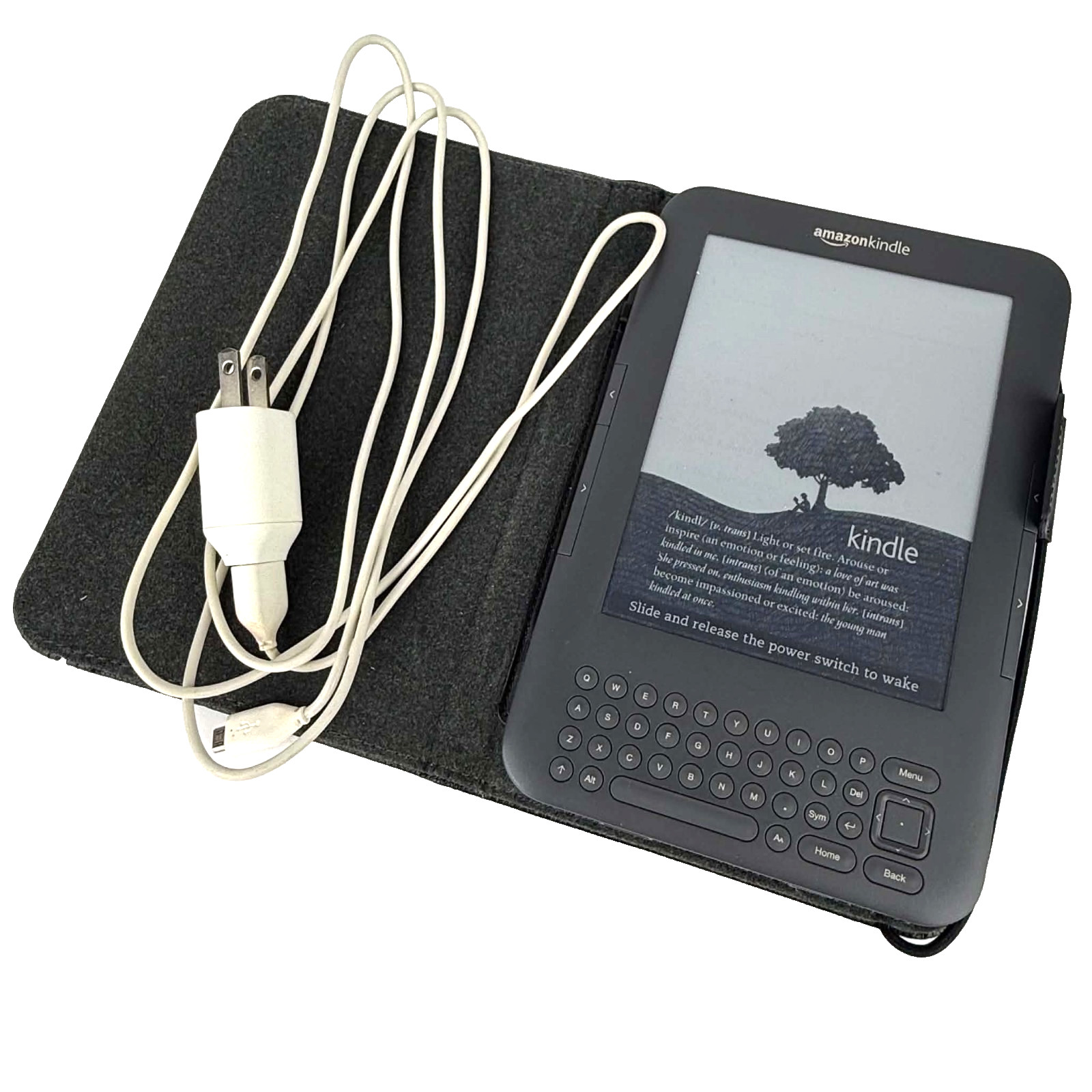 Amazon Kindle Keyboard 3rd Generation 6" Wi-Fi E-Reader D00901 Bundle Case Cable