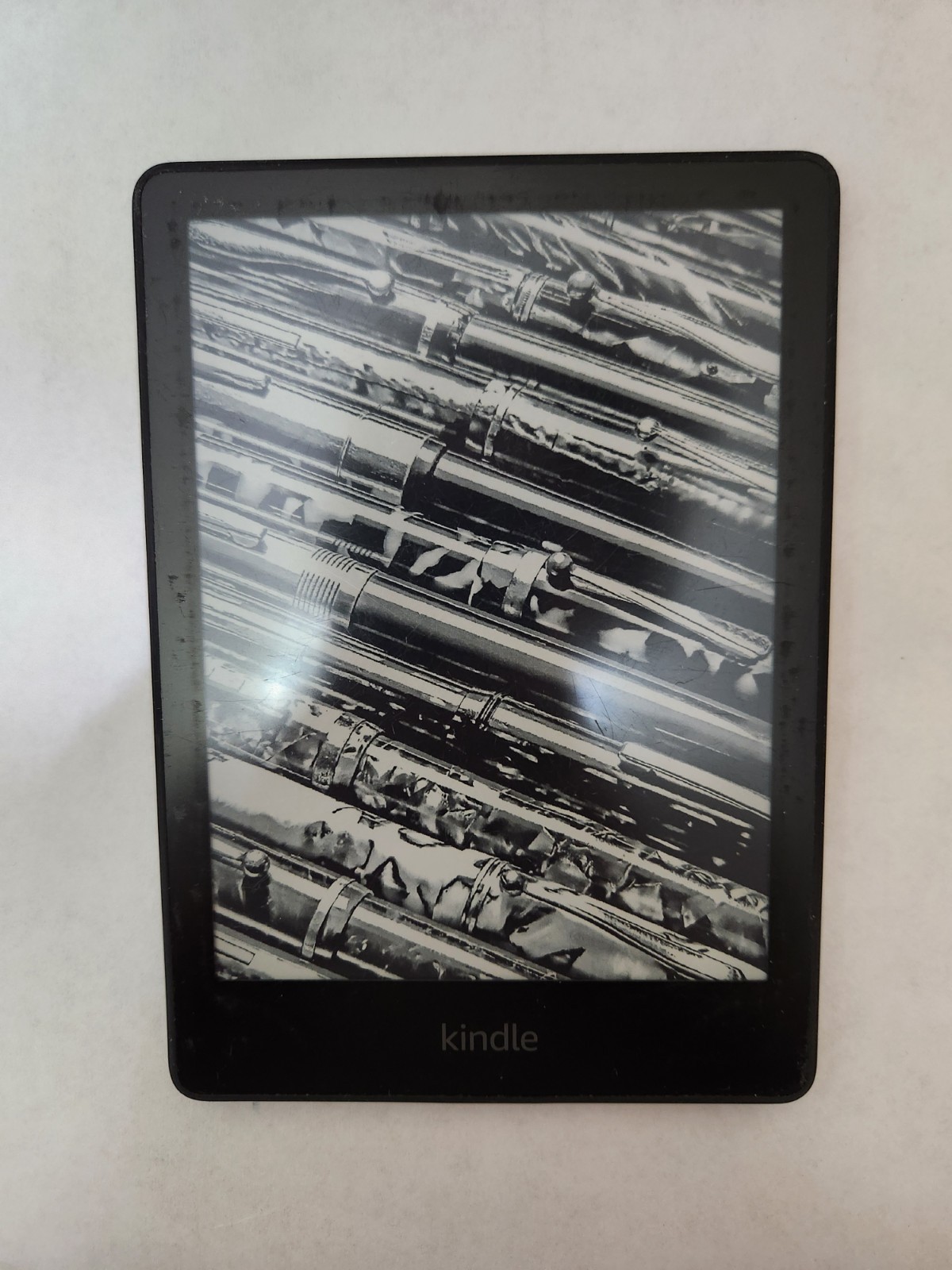 Kindle Paperwhite 11th Gen 8GB, Wi-Fi, 6.8" Black Fair Condition (Read)