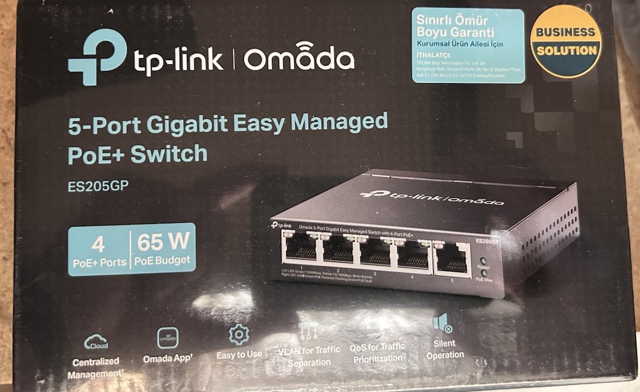 TP-Link ES205GP | Omada 5-Port Gigabit Easy Managed Desktop Switch | 4 PoE+ Port