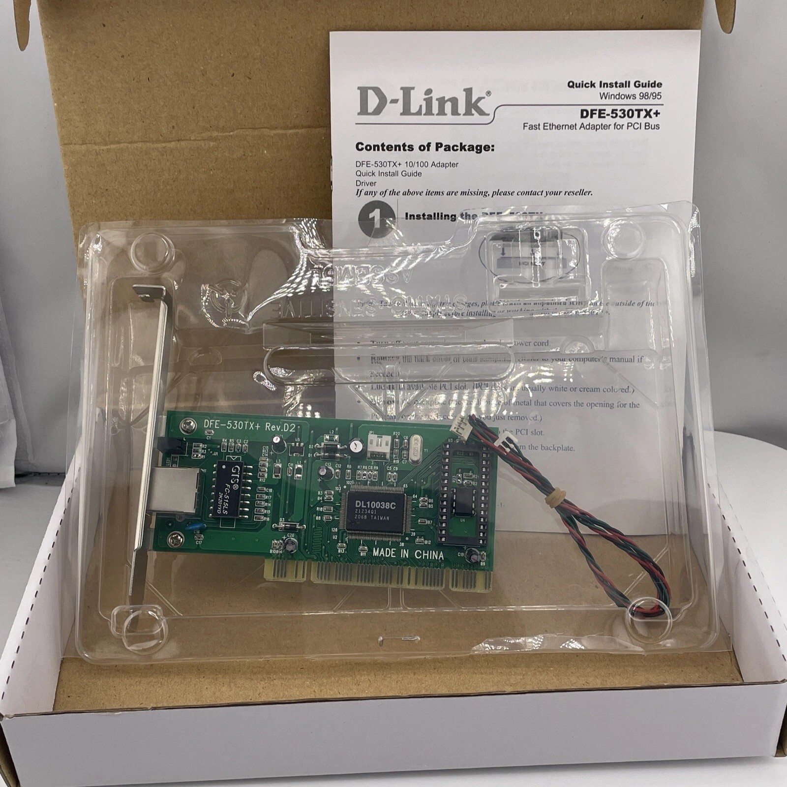 D-Link DFE-530TX+ Rev D2 PCI Fast Ethernet 10/100 Adapter Card with Box