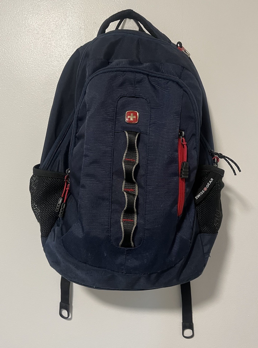 SWISS GEAR Backpack 17" Laptop pocket Airflow Back System Blue & Black