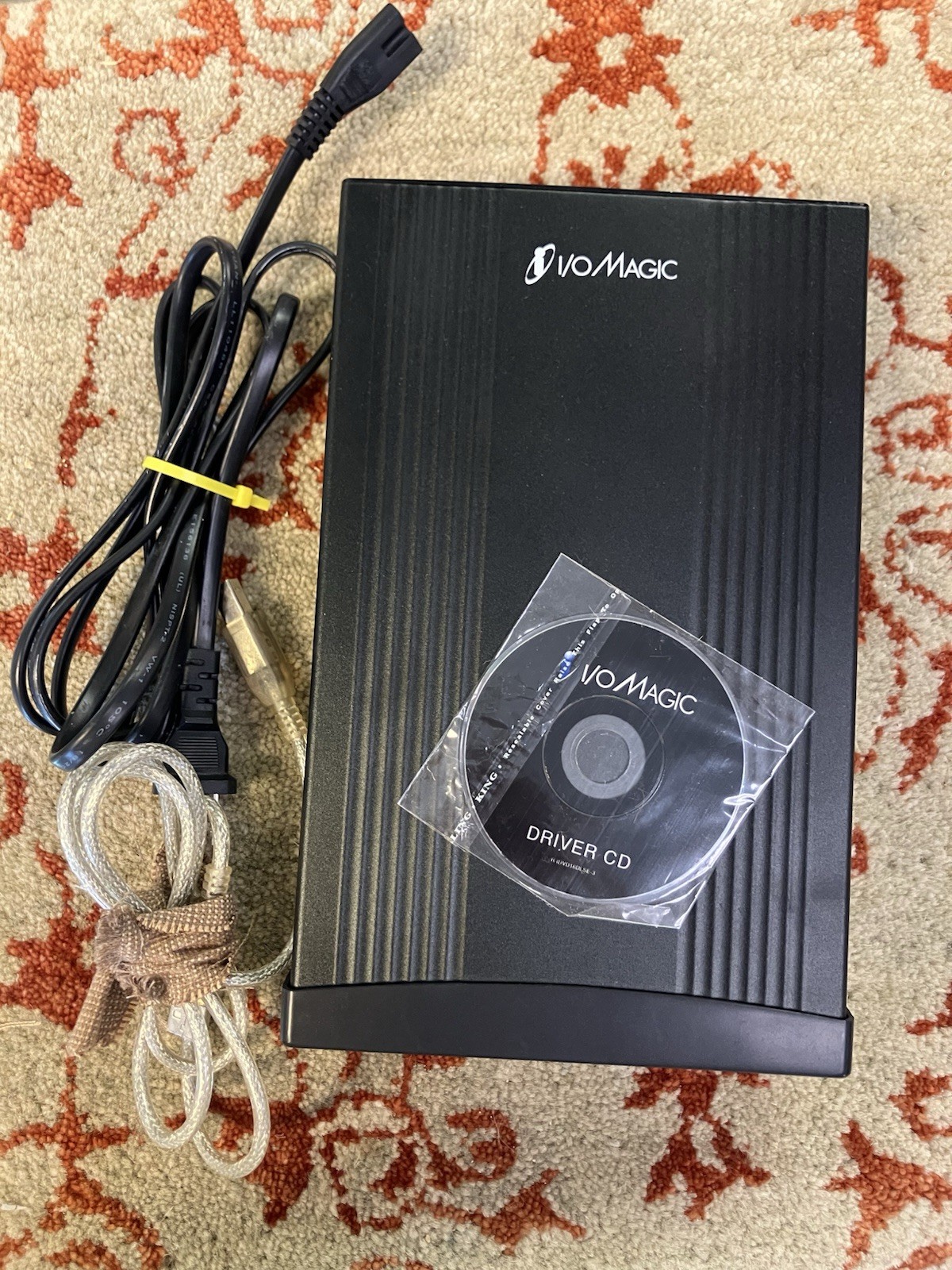 I/O Magic External DVD/CD Burner Re-Writer LightScribe Black With Cables/Disc