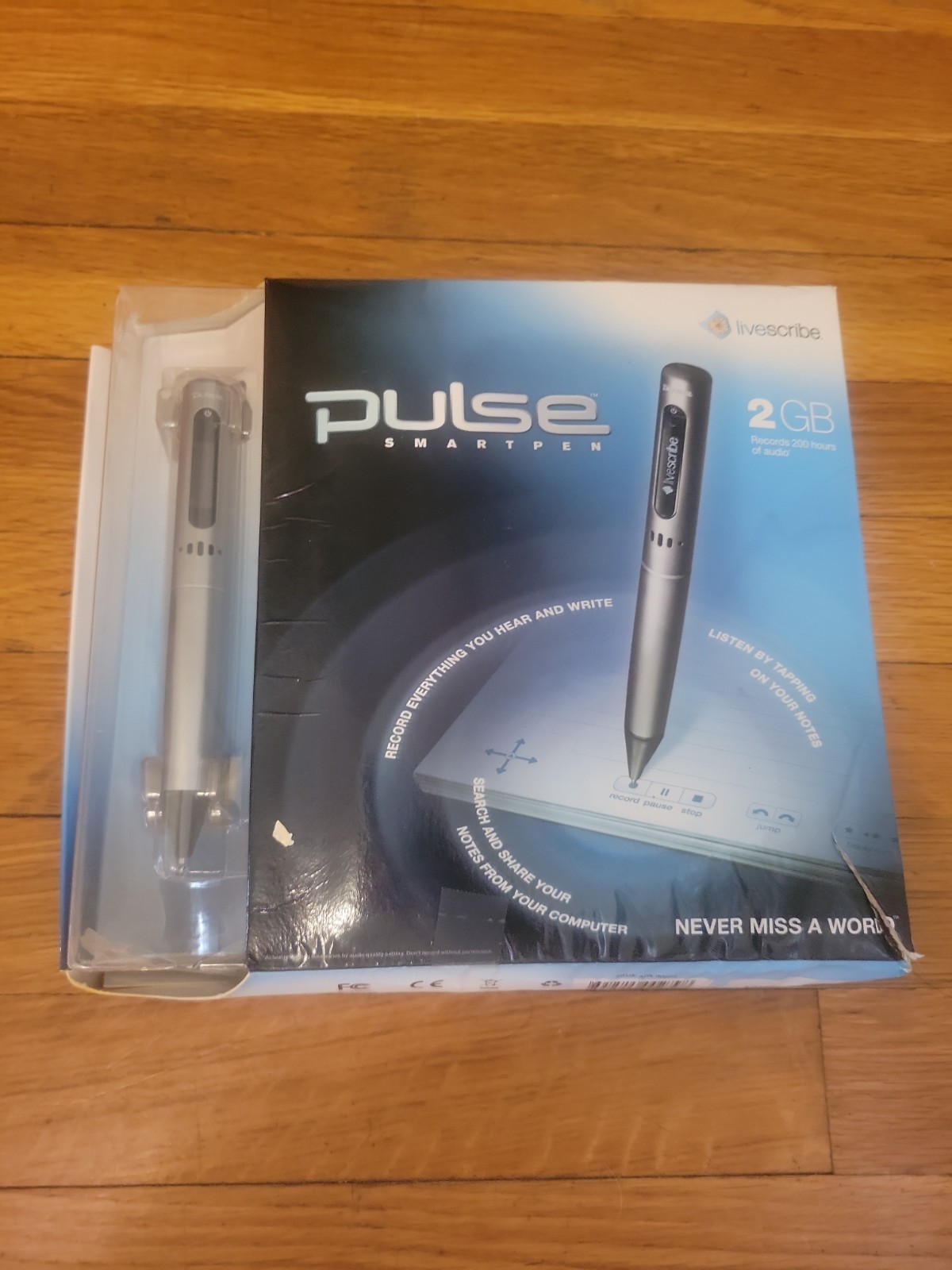 Livescribe Pulse Smartpen 2GB Records 200 Hours Audio Note Taking PEN