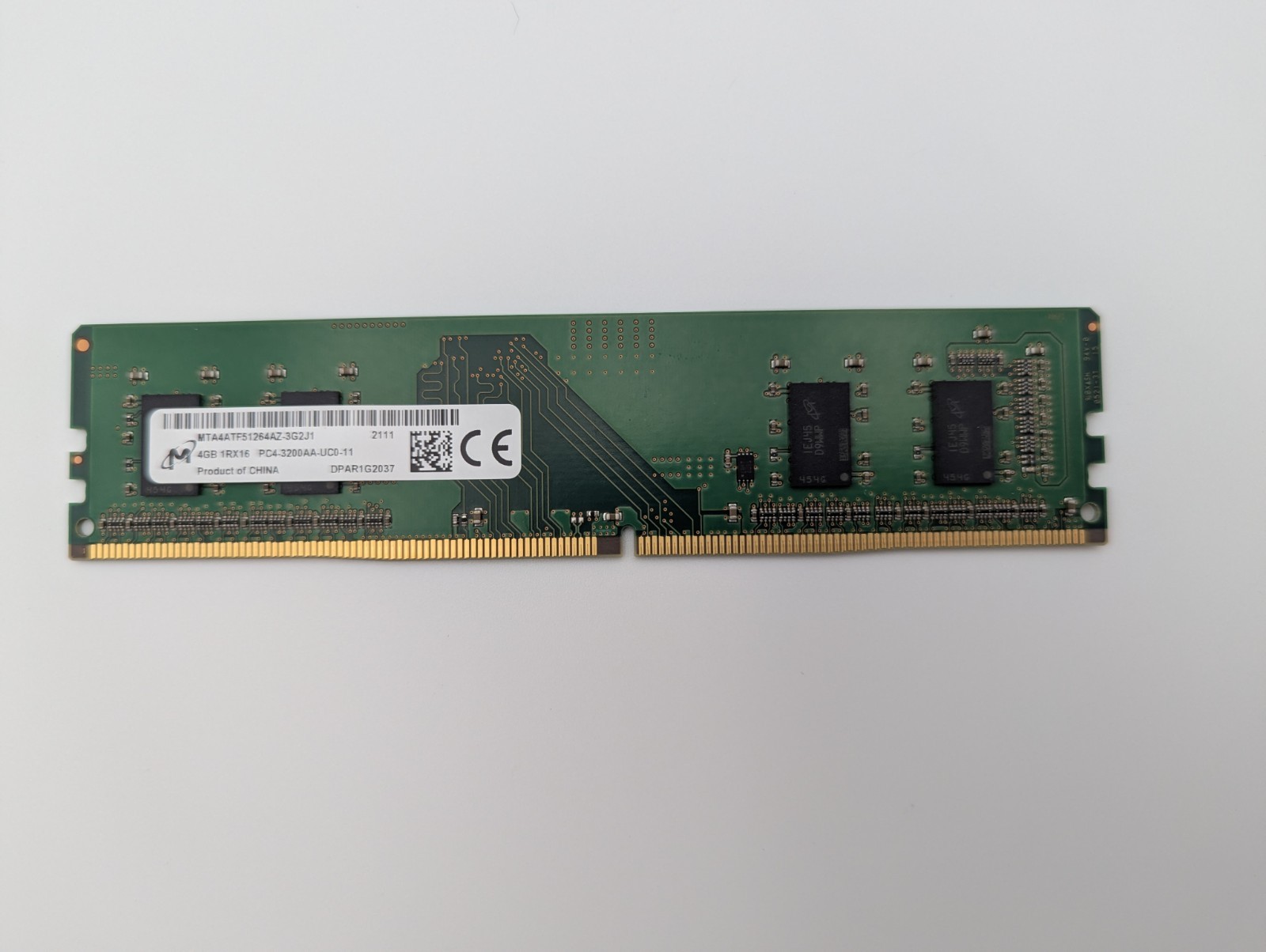 Micron 4GB 1Rx16 PC4-3200AA-UC0-11MTA4ATF51264AZ-3G2J1 RAM Memory