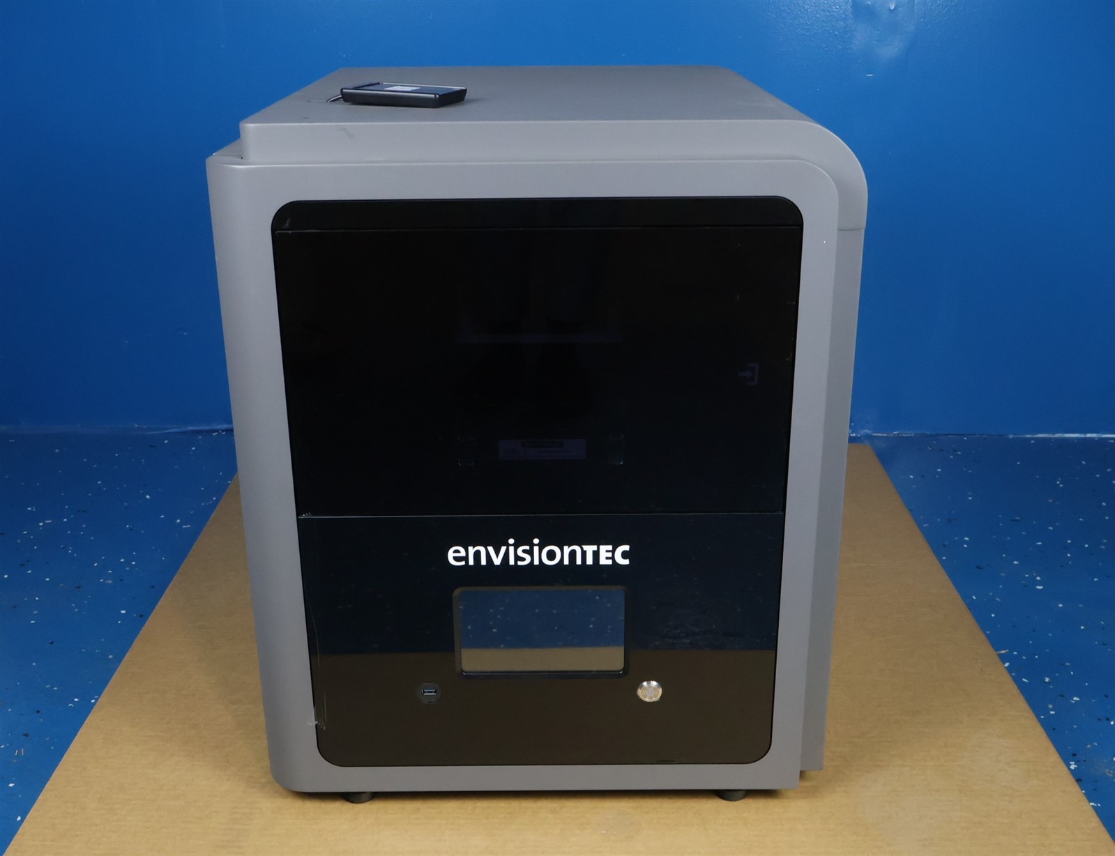 Envisiontec D4K Pro Dental High-Resolution Resin 3D Printer