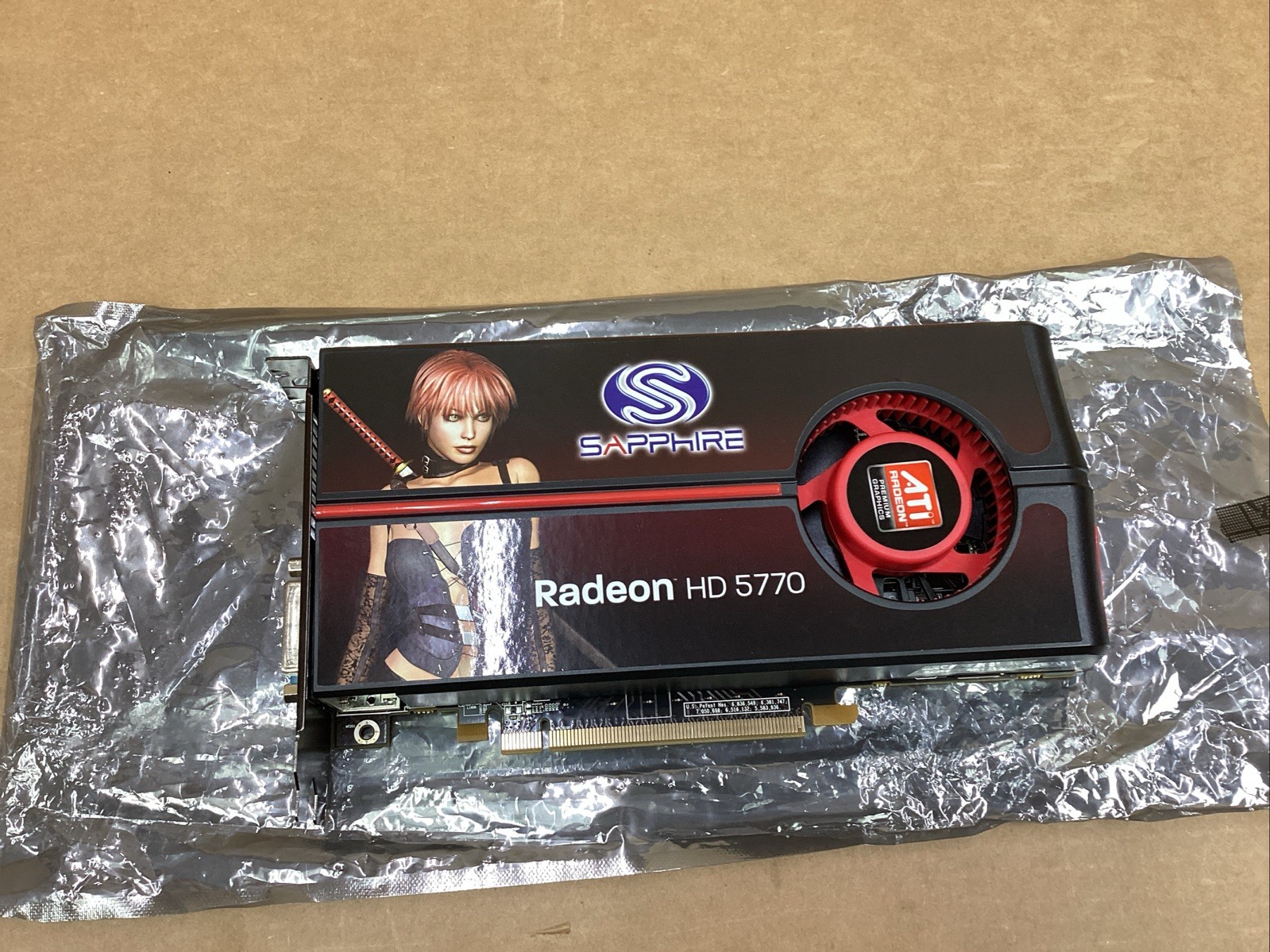 Sapphire Radeon HD 5770 1G GDDR5 PCI-E DUAL DVI-I/HDMI/DP