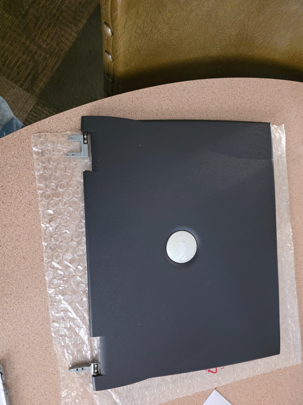 New Dell OEM Latitude C500 C510 C540 C600 C610 C640 XGA 14.1" LCD Back Lid 