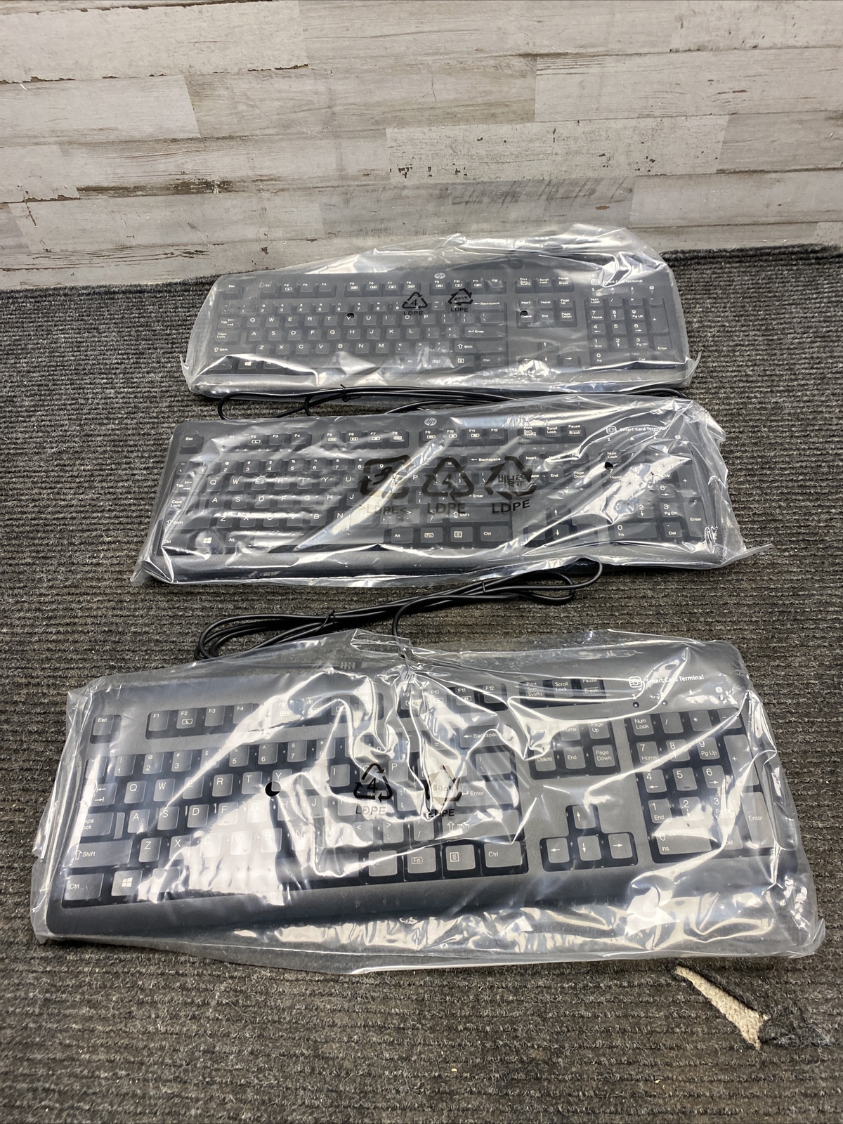 Lot of 3 New no Boxes  HP 700847-001 701671-001 USB SmartCard CCID Keyboard