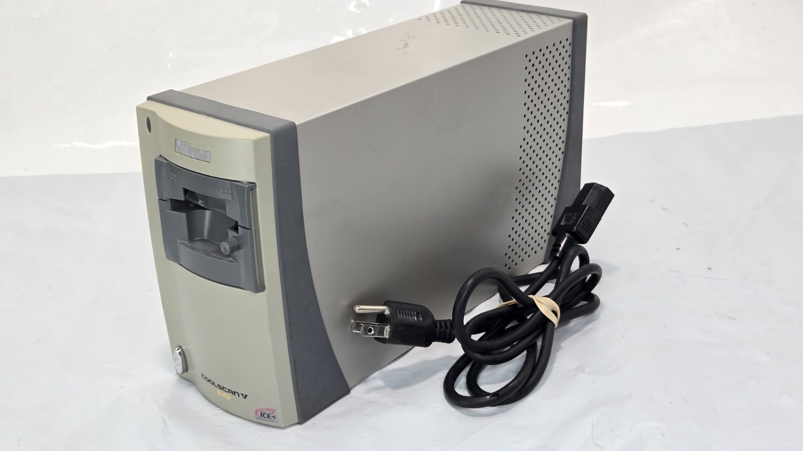 Nikon CoolScan V ED (LS-50) Film & Slide Scanner