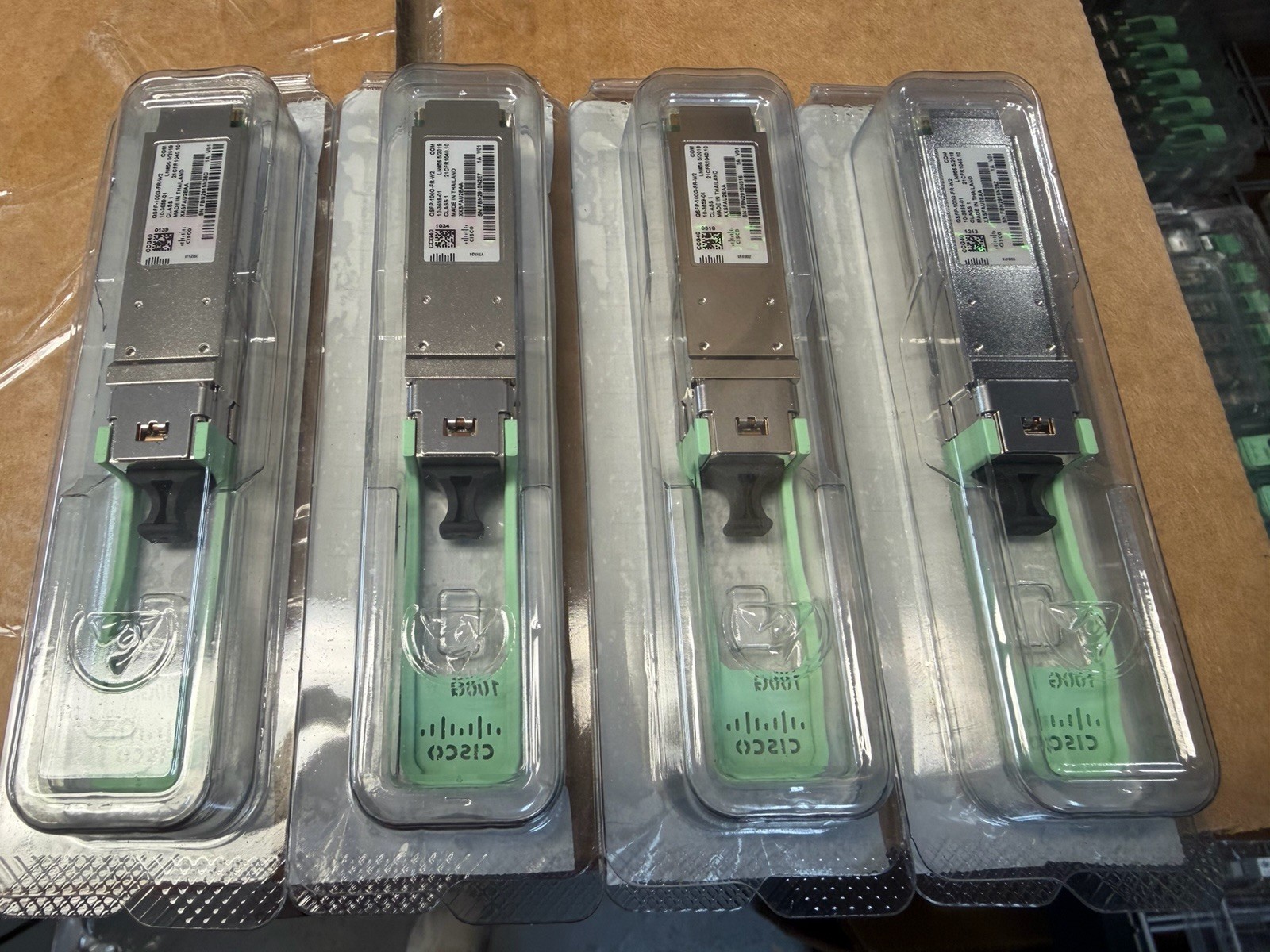 Qty 4  Cisco QSFP100GFRW2 10365901 Module Hologram Brand  4 Pack G1N