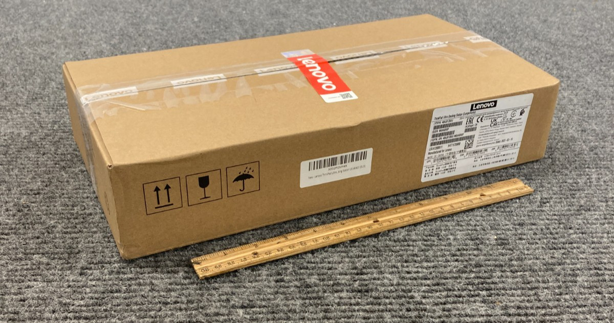 Lenovo ThinkPad Ultra Docking Station 40AJ0135EU - NIB, Sealed -