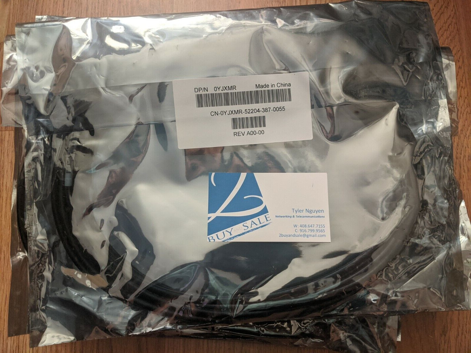 New- GENUINE DELL OEM 2M EXTERNAL SAS CABLE P/N: 0YJXMR YJXMR (Quantity +)