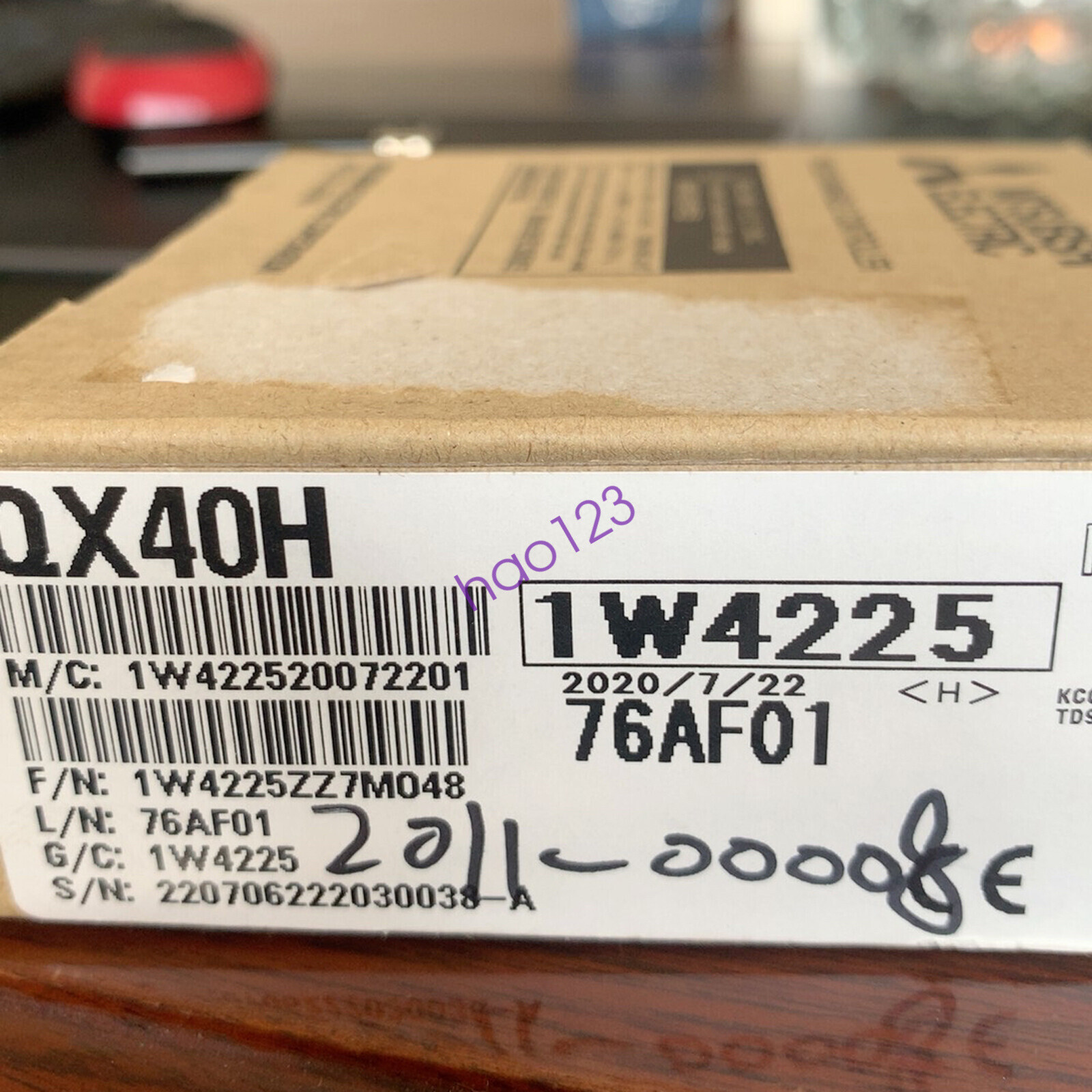 ONE Mitsubishi New QX40H QX40H IN box  DHL/FedEx