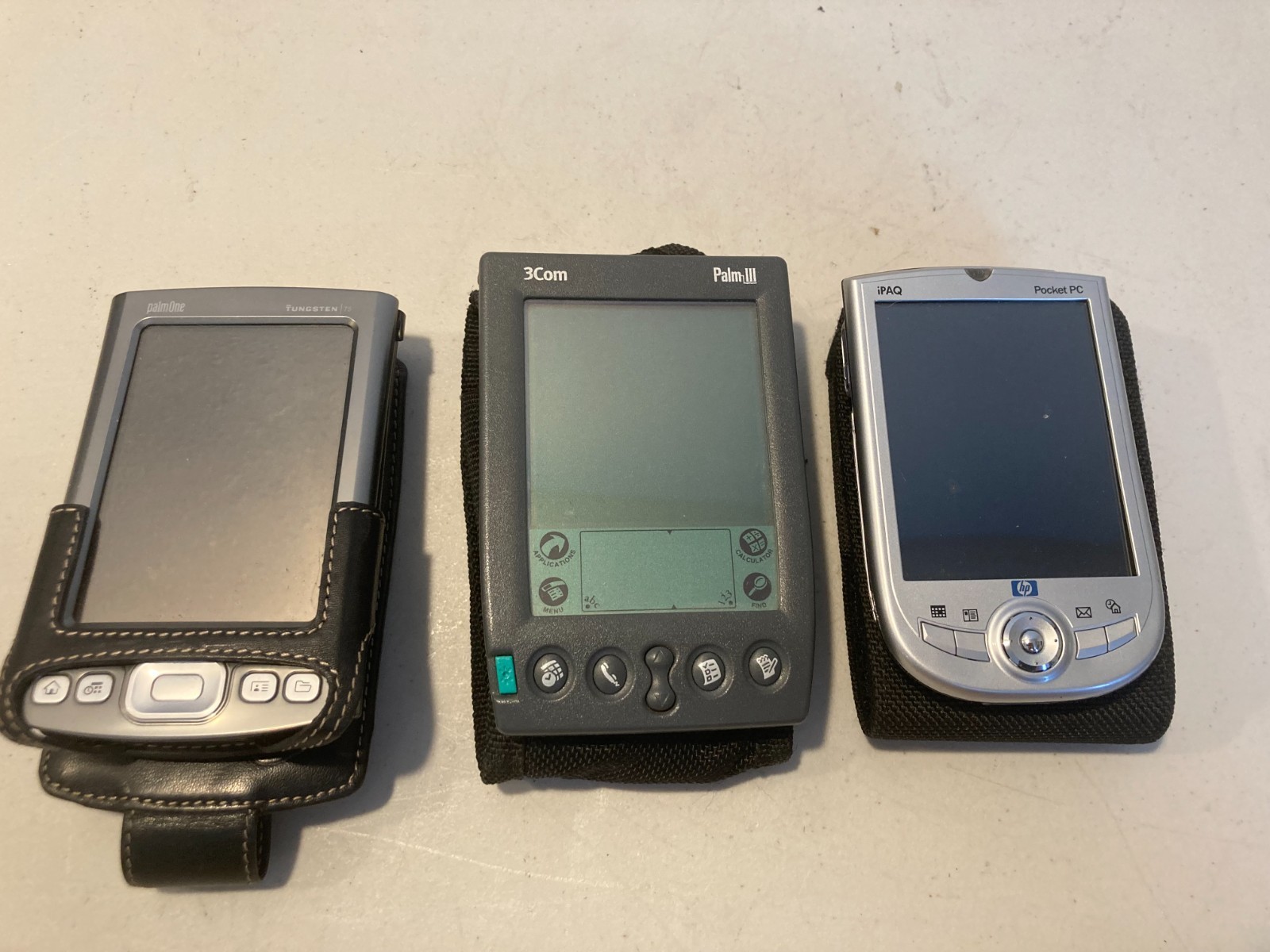 Lot 3 Vintage PDAs Palm Tungsten T5 3Com Palm III HP iPAQ Pocket PC
