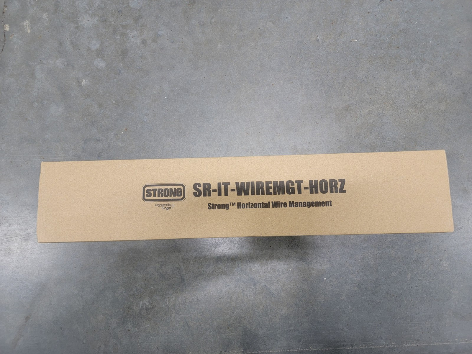 Strong SR-IT-WIREMGT-HORZ 1U 19 Inch Horizontal Rack Mount Wire Management