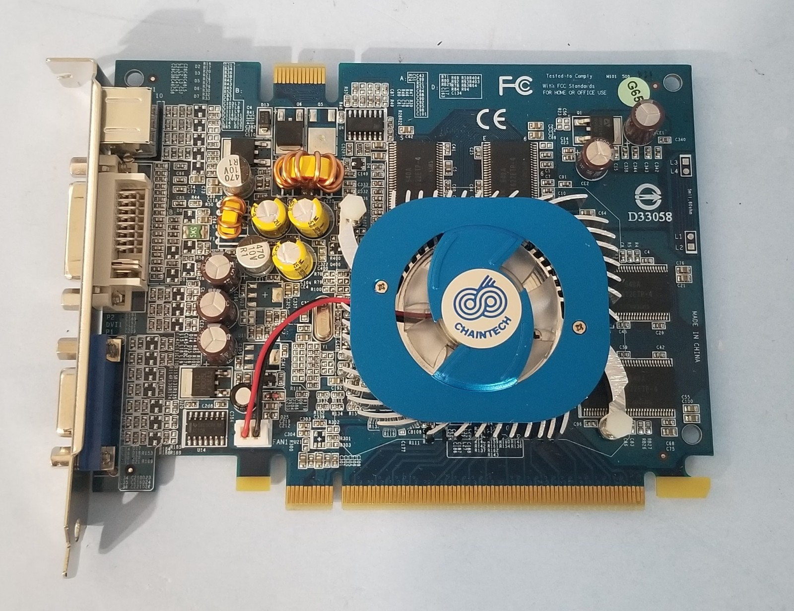 Chaintech NVIDIA GeForce 6600 256MB PCI Express VGA DVI Graphics Card
