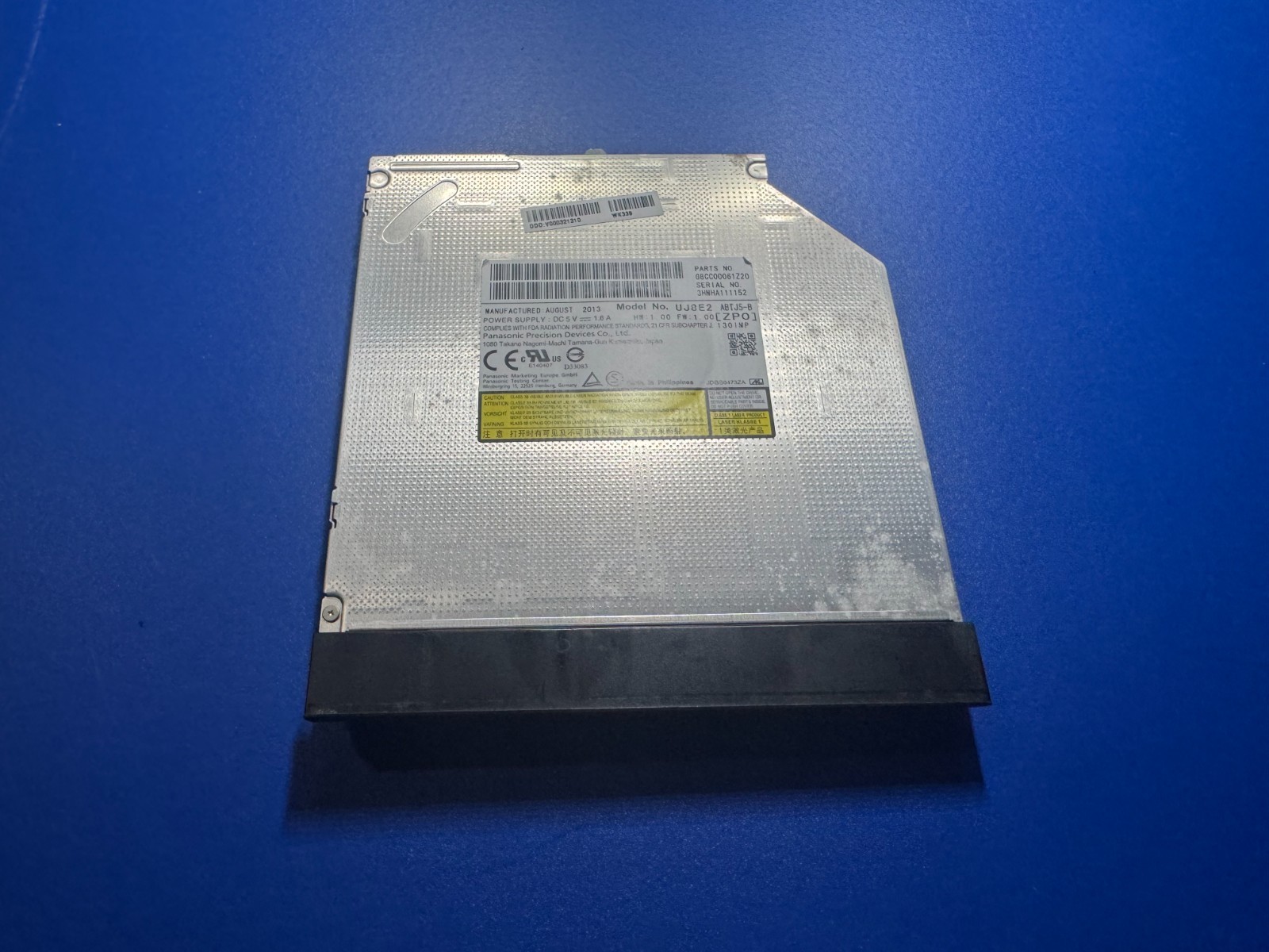 Panasonic UJ8C2 DRV Slim SATA 9.5mm DVD-ROM CD/DVD-ROM Drive