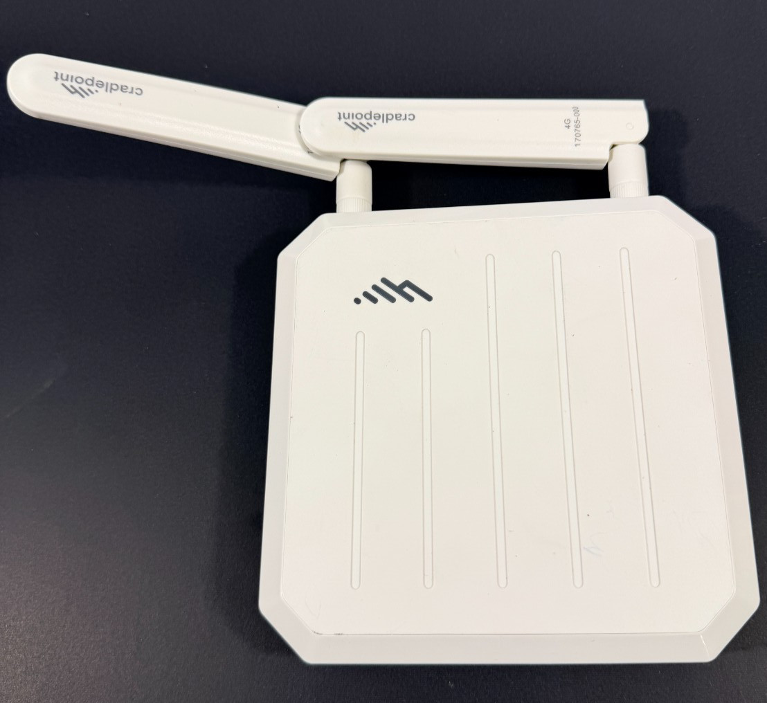 Cradlepoint L950-C7A 4G LTE Dual SIM Cellular Gateway PoE Only Tested
