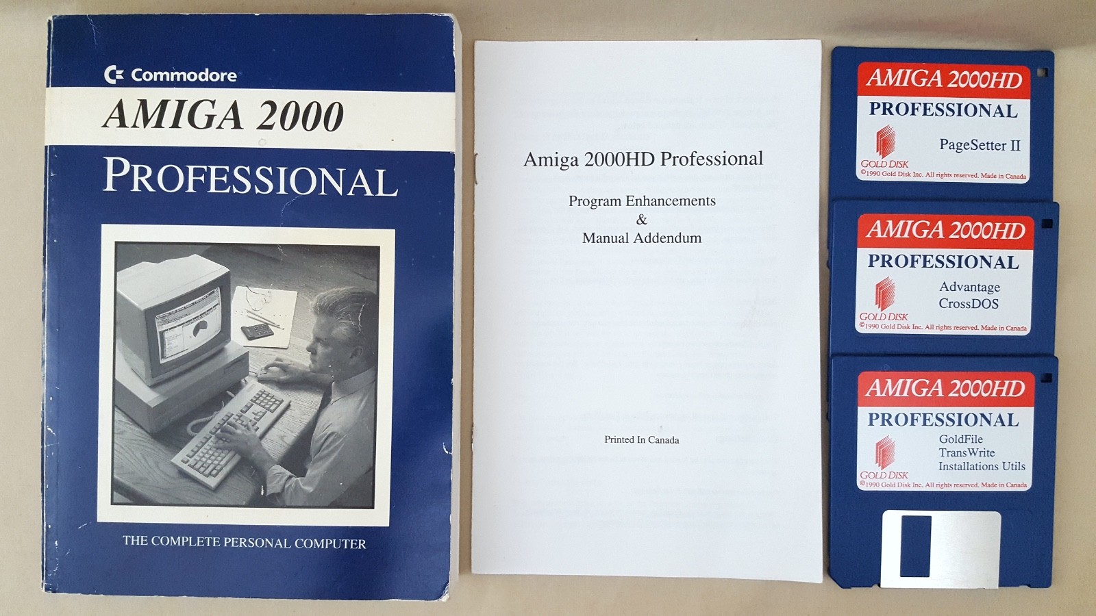 Commodore Amiga 2000 Professional Manual Book & Install Disks 2000HD 2500 ©1990