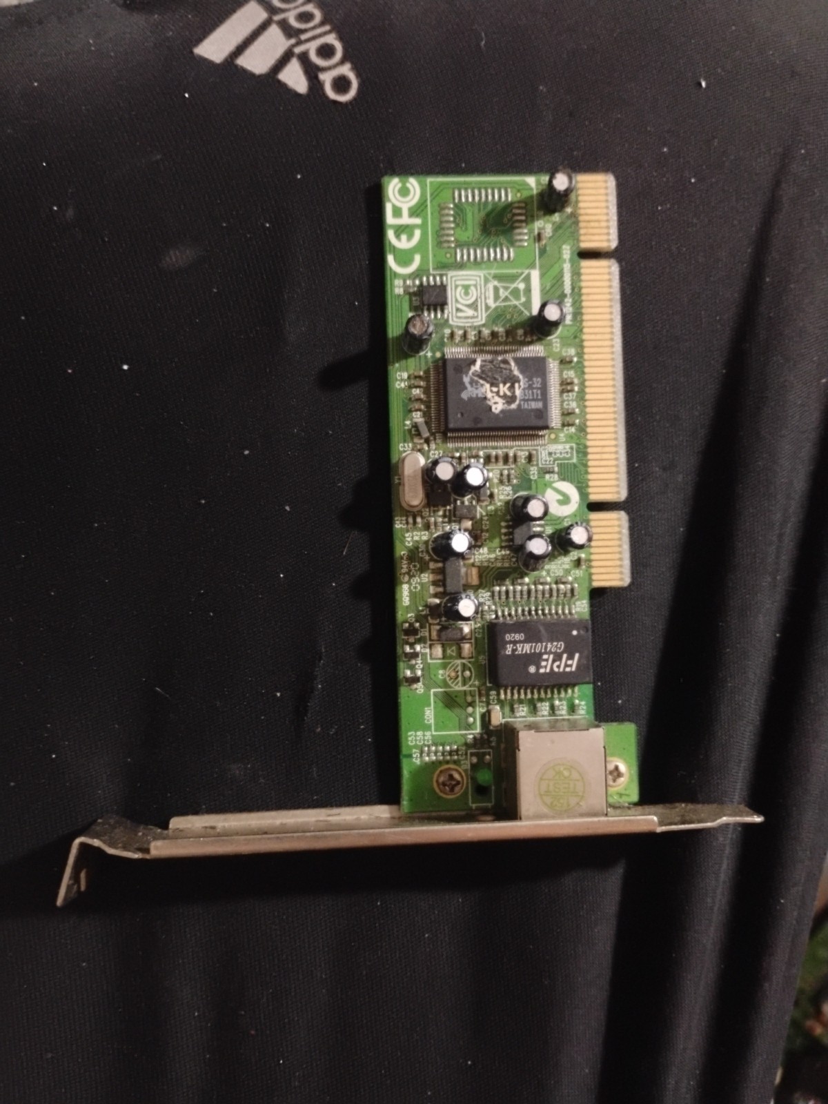 Belkin FPE G24101MK-R Gigabit Desktop PCI Network Adapter Card 10/100/1000