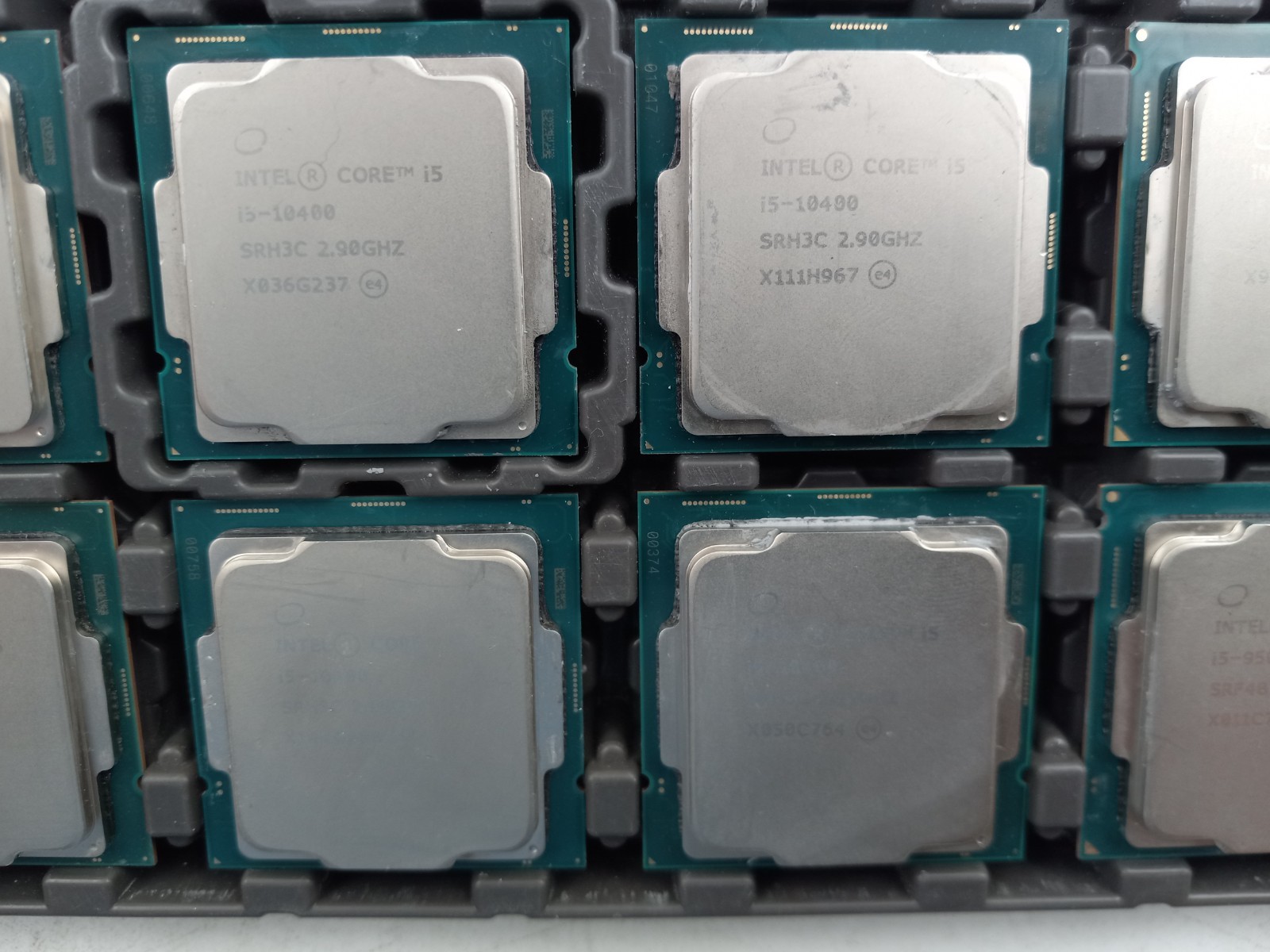LOT OF 4 INTEL CORE i5-10400 SRH3C PROCESSORS (PR908)