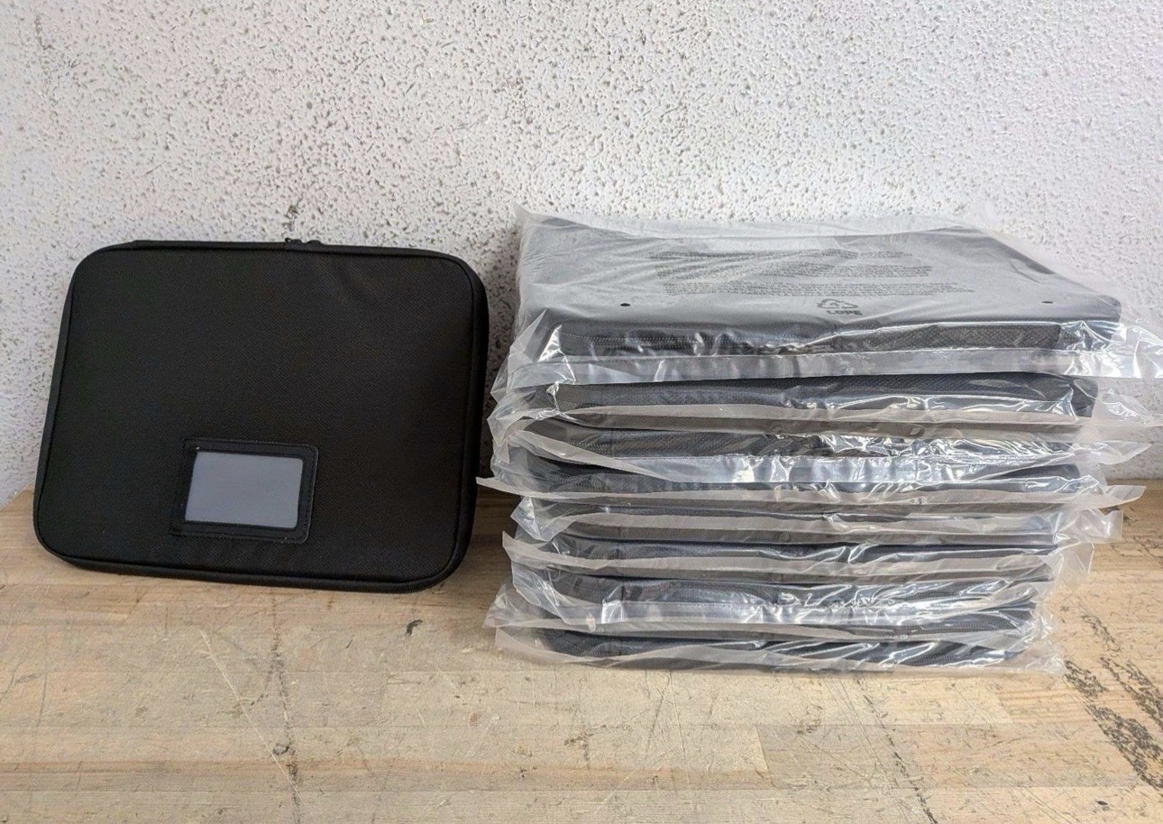 Case Logic Vigil 11.6" Chromebook Sleeve Lot Of 10