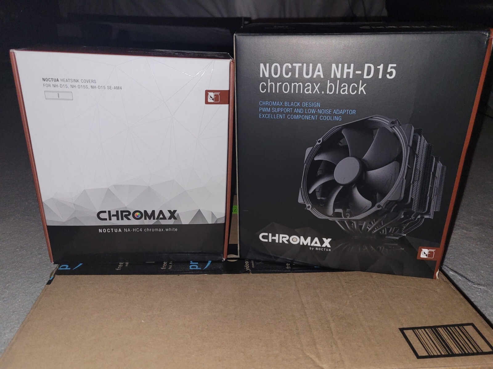 Noctua NH-D15 chromax.Black w/ NA-HC4 White Heatsink Covers BUNDLE
