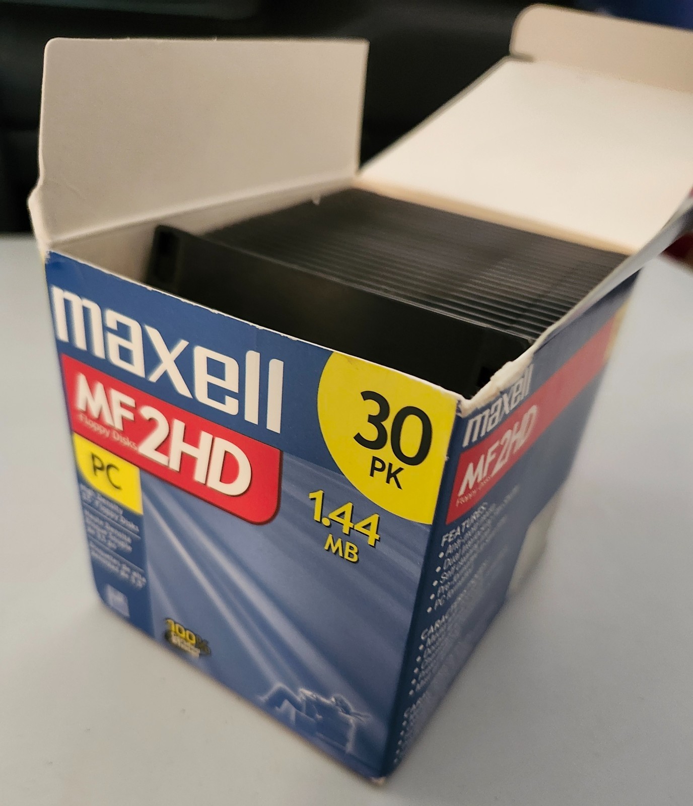 25 Maxell MF2-HD 3.5" Floppy Diskettes 1.44MB Disks