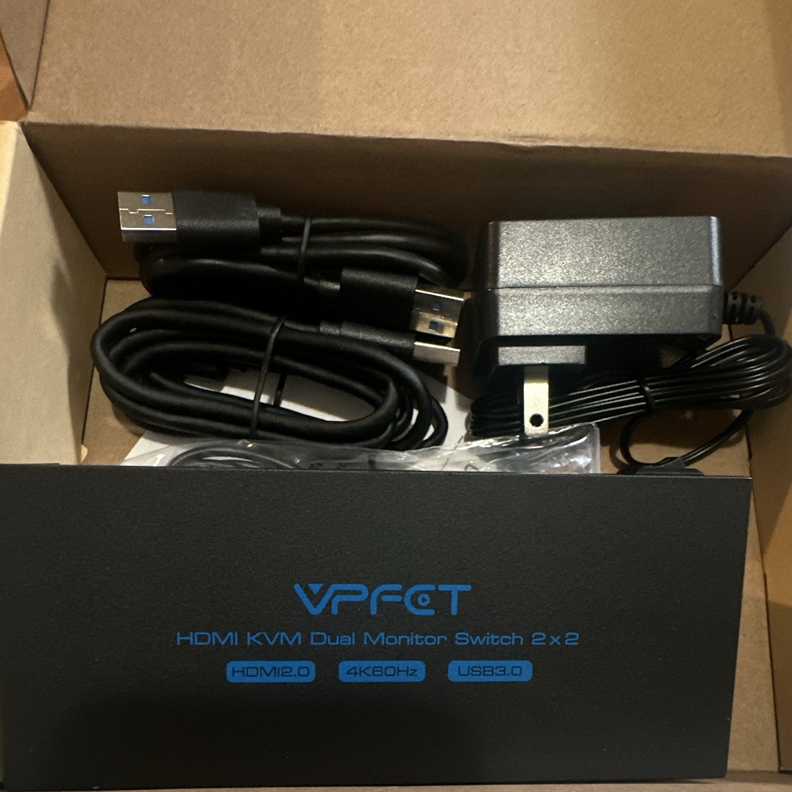 VPFET 2x2 HDMI 2.0/USB 3.0 KVM Switch Dual Monitor 4K60Hz Black 1.5m